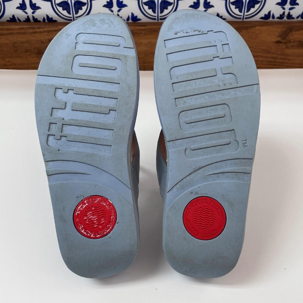 FitFlop Lulu Pale Blue Toe Post Wedge Sandal Size 9 - Picture 9 of 10